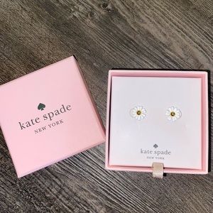 Kate Spade Daisy Earrings Never Worn